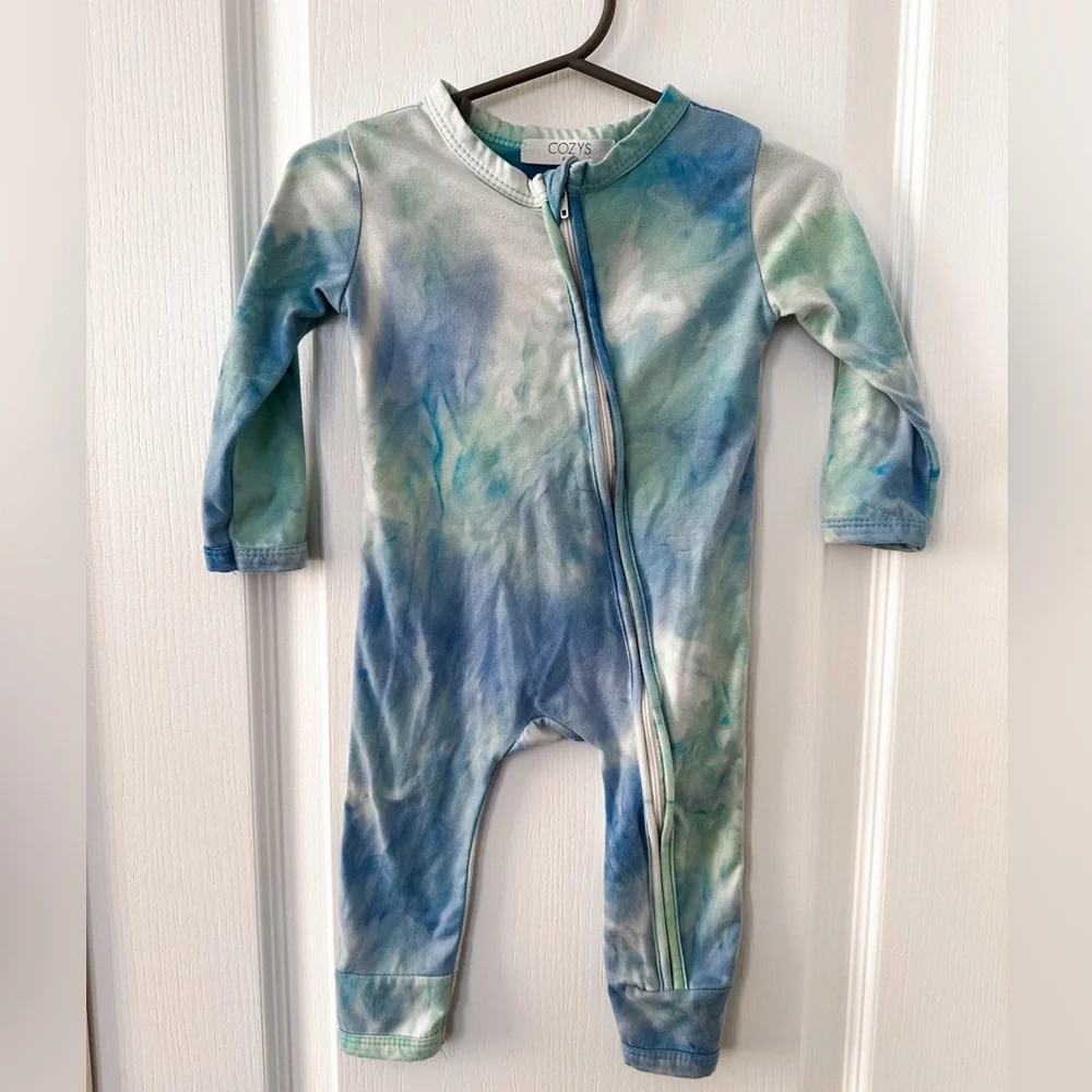Cozy’s Baby Tie-Dye Blue Zipper Footie One-Piece